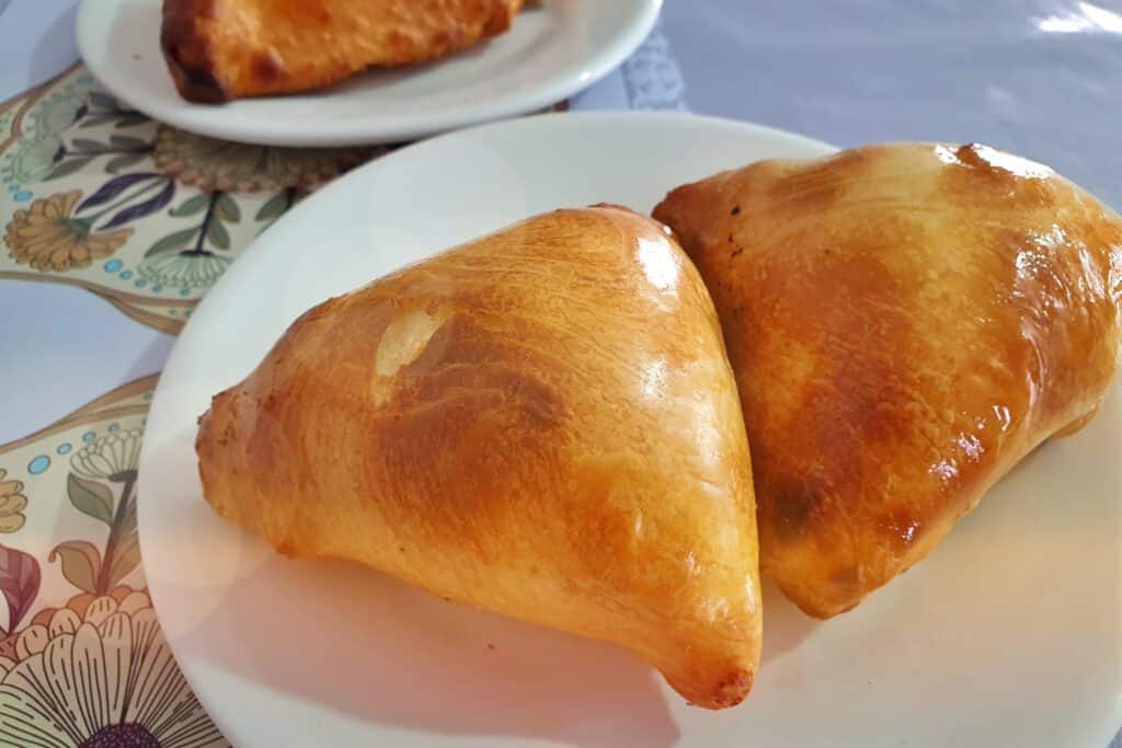 Info Shymkent - Fresh Tandoor Samsa on a plate