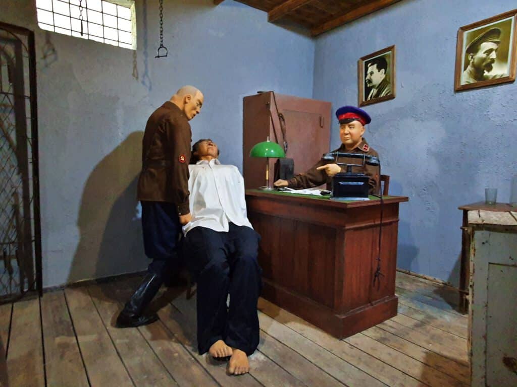 Info Shymkent - Museum of Victims of Political Repression - Diorama